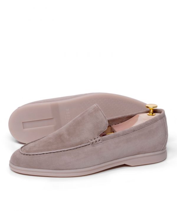 St. Tropez Saunter Warm Grey